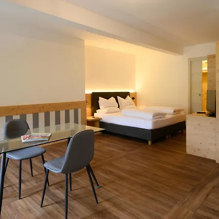 Stella Alpina 3* Spiazzi Di Caprino